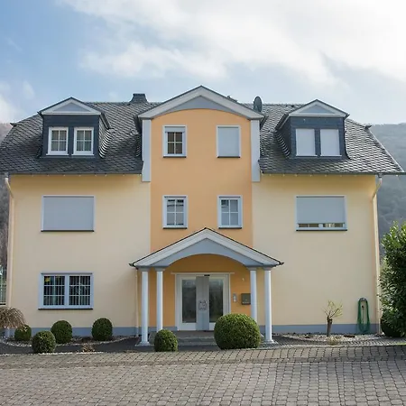 Residenz St Aldegund 1 * Санкт-Альдегунд